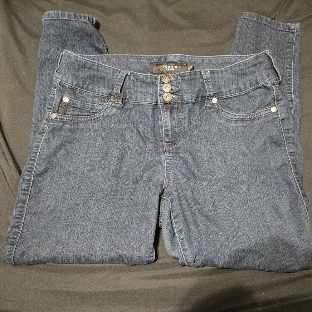 Torrid 12S skinny jeans